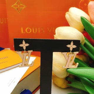 Louis Vuitton Blossom Initial Stud Earrings