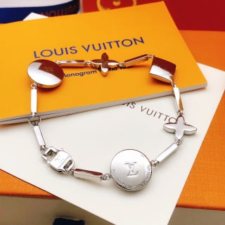 Louis Vuitton Blossom Diamond Charm Bracelet