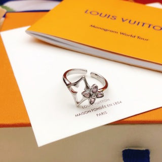 Louis Vuitton Star Blossom Open Ring