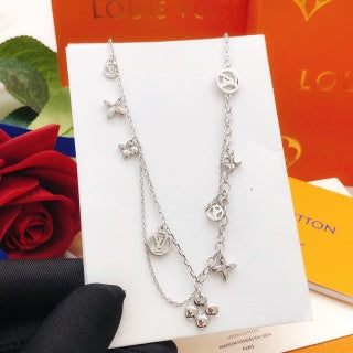 Louis Vuitton Delicate Blossom Chain Necklace