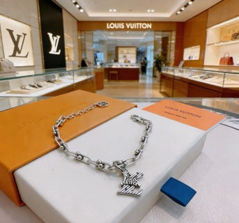 Louis Vuitton Heritage Link Charm Bracelet