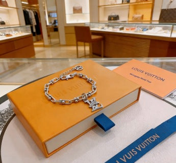 Louis Vuitton Heritage Link Charm Bracelet