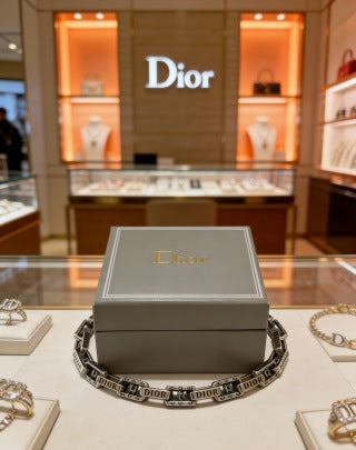 Dior Roman Letter Engraved Link Bracelet