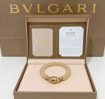Bvlgari Pearl Beaded Gold Accent Bracelet – Elegant Luxury Jewelry