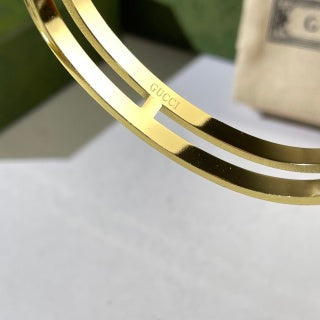 Gucci Interlocking G Trio Medallion Pavé Edge Cuff Bracelet