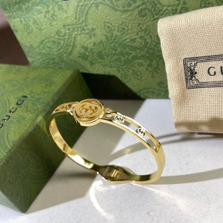 Gucci Interlocking G Round Emblem Slim Crystal Accent Cuff Bracelet