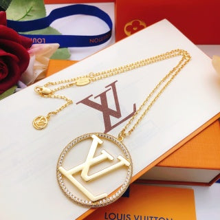 Louis Vuitton Circle Signature Pendant Necklace
