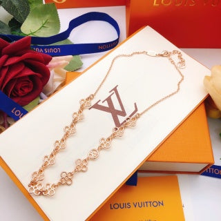 Louis Vuitton Blossom Chain Pendant Necklace