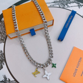 Louis Vuitton Blossom Garden Chain Necklace