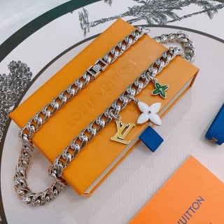 Louis Vuitton Blossom Garden Chain Necklace