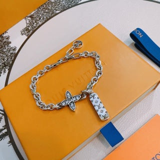 Louis Vuitton Blossom Charm Link Bracelet