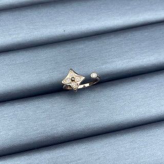 Louis Vuitton Star Bloom Duo Accent Ring