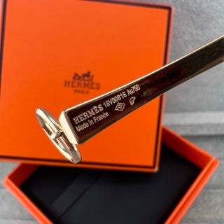 Hermès Sleek Oval Drop Chain Bracelet