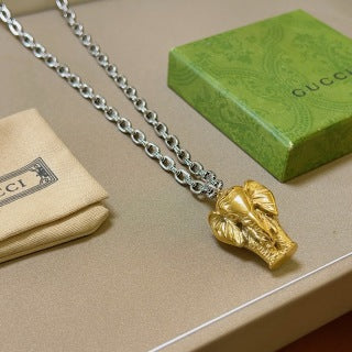 Gucci Lion Head Pendant Chain Necklace