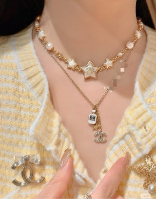 Chanel Gold Charm CC Pendant Necklace – Elegant Luxury Fashion Jewelry