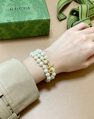 Gucci Pearl Strand Horsebit Charm Bracelet