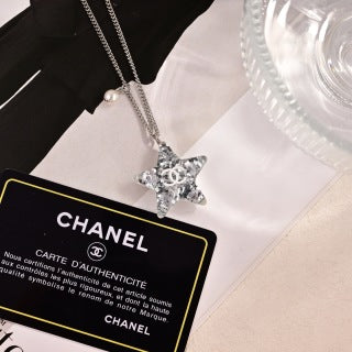 Chanel Crystal Star Pendant Necklace – Elegant Luxury Fashion Jewelry