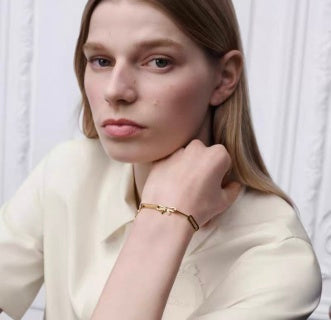 Dior Elowen Ribbon Link Chain Bracelet