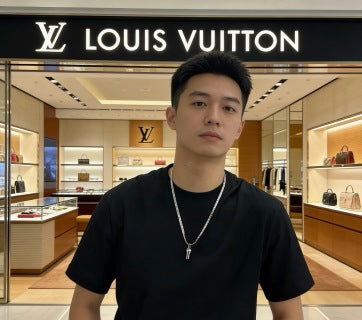 Louis Vuitton Lock Pendant Chain Necklace