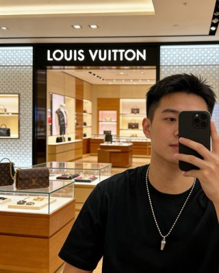 Louis Vuitton Silver Pearl Bead Pendant Necklace