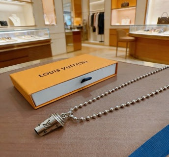 Louis Vuitton Silver Pearl Bead Pendant Necklace