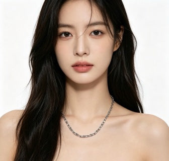 Louis Vuitton Essential Link Chain Necklace