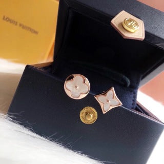 Louis Vuitton Blossom Duo Stud Earrings