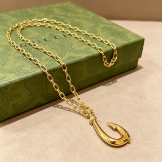 Gucci Hook Pendant Chain Necklace