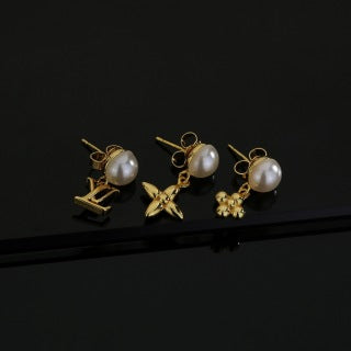 Louis Vuitton Pearl Charm Blossom Stud Earrings
