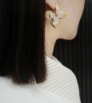 Louis Vuitton Blossom Flower Pavé Stud Earrings