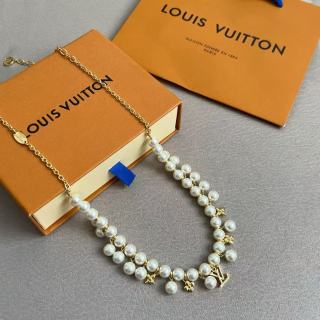 Louis Vuitton Pearl Blossom Charm Necklace