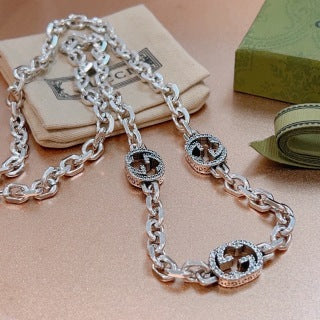 Gucci Interlocking G Pavé Medallion Link Necklace