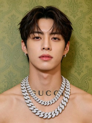 Gucci Crystal Pavé Link Chain Statement Necklace