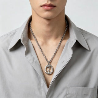 Gucci Interlocking G Circle Medallion Chain Necklace