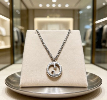 Gucci Interlocking G Circle Medallion Chain Necklace