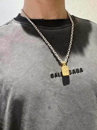 Gucci Padlock Charm Box Pendant Chain Necklace