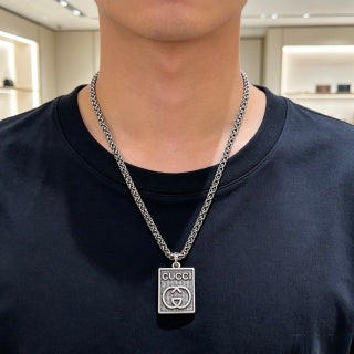 Gucci Square Logo Plaque Chain Necklace