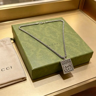 Gucci Square Logo Plaque Chain Necklace