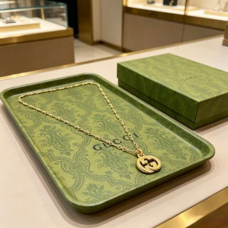 Gucci Interlocking G Round Medallion Chain Necklace