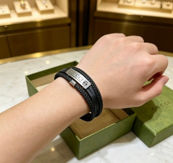 Gucci Interlocking G Leather Wrap Bracelet