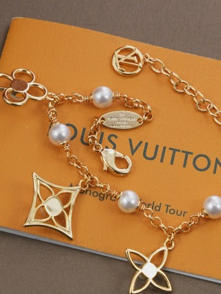 Louis Vuitton Blossom Pearl Charm Bracelet