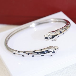 CARTIER Levara Panther Spots Bangle