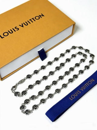 Louis Vuitton Monogram Pearl Link Necklace