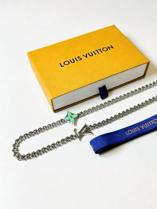 Louis Vuitton Emerald Star Charm Necklace
