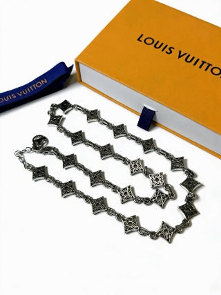 Louis Vuitton Diamond Edge Choker Necklace
