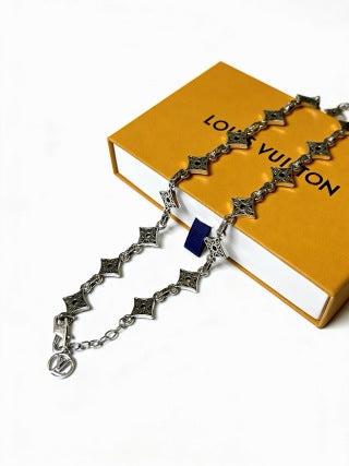 Louis Vuitton Diamond Edge Choker Necklace