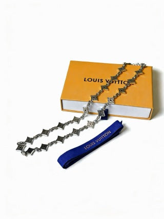 Louis Vuitton Diamond Edge Choker Necklace
