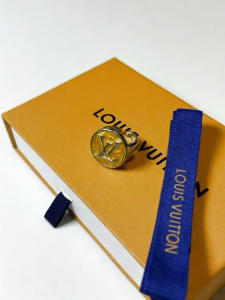 Louis Vuitton Golden Monogram Medallion Ring