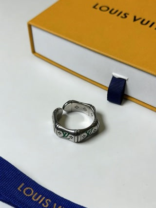 Louis Vuitton Monogram Edge Band Ring