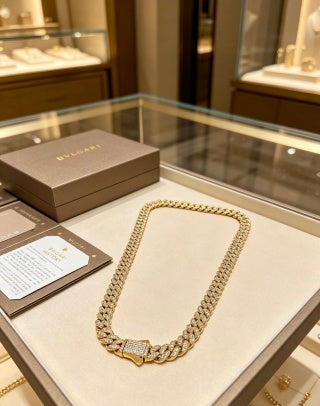 Bvlgari Serpenti Gold Chain Necklace – Elegant Luxury Jewelry
